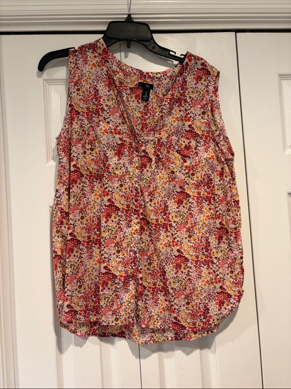 GAP Multi Floral Sleeveless Blouse